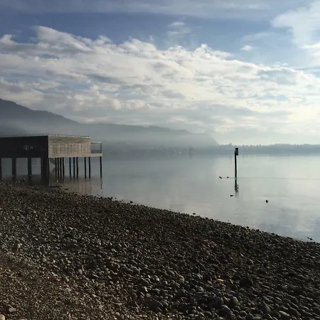 アパート Zweite Heimat