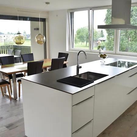 Zweite Heimat アパート ロッハウ・バイ・ブレゲンツ