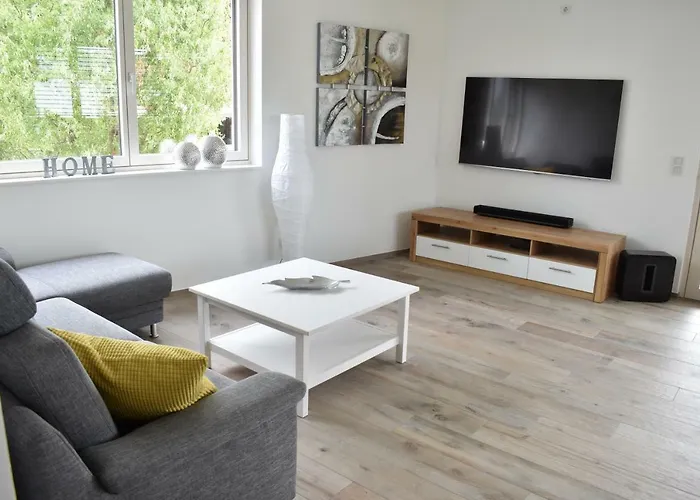 아파트 Zweite Heimat *